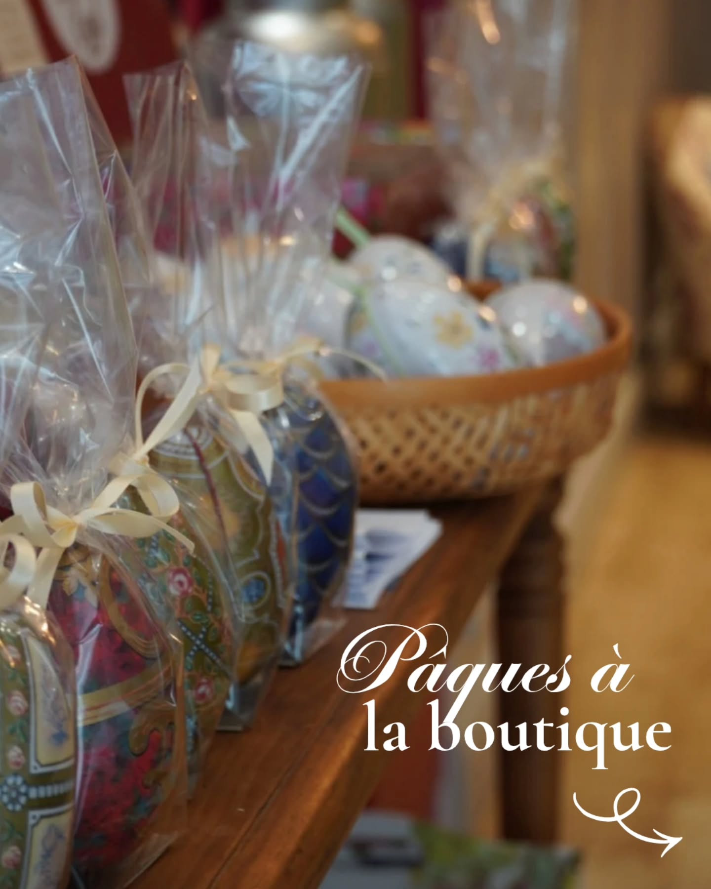 Bientôt Pâques 🥚🐇🌱✨️
À la boutique de Betjeman & Barton Tours, découvrez nos jolis œufs : à offrir vides ou garnis de 30g de thé aromatisé de votre choix 🎁
Plusieurs motifs délicats et couleurs printanières vous attendent 🌈
Et pour prolonger la gourmandise, laissez-vous tenter par notre sélection de thés et infusions aux notes chocolatées, fruitées ou florales 🫖🍫🌿
Alors quel œuf fera fondre votre cœur cette année ? 💛
📍Betjeman & Barton au 27 rue Marceau à Tours
#boutiquedethe #paques #toursmaville #oeufdepaques