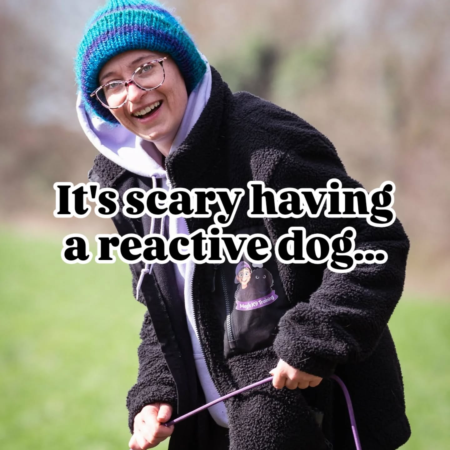 It’s scary having a reactive dog.
The barking, the lunging, the feeling like everyone is watching you…
So you start avoiding the world.
Walking at times no one’s around.
Changing your routine just to cope.
But here’s the truth 👇
Avoidance doesn’t fix reactivity.
Your dog isn’t trying to be “bad” — they just don’t know what to do yet.
Training isn’t about avoiding triggers…
It’s about teaching your dog how to handle them.
If you’re struggling with walks or being out in public, send me a message 📩
Let’s start building a calmer, more confident dog.
