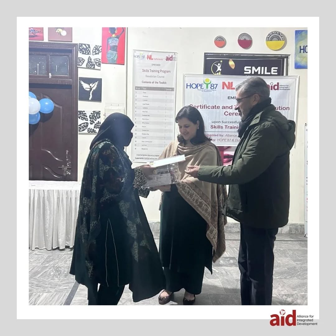 Glimpses from the Toolkit Distribution Ceremony of Skills Training Program – Cohort 1, marking an important step as participants are equipped with the tools to begin their journey towards financial independence.
#AIDforchange #AIDPakistan #AIDRelief