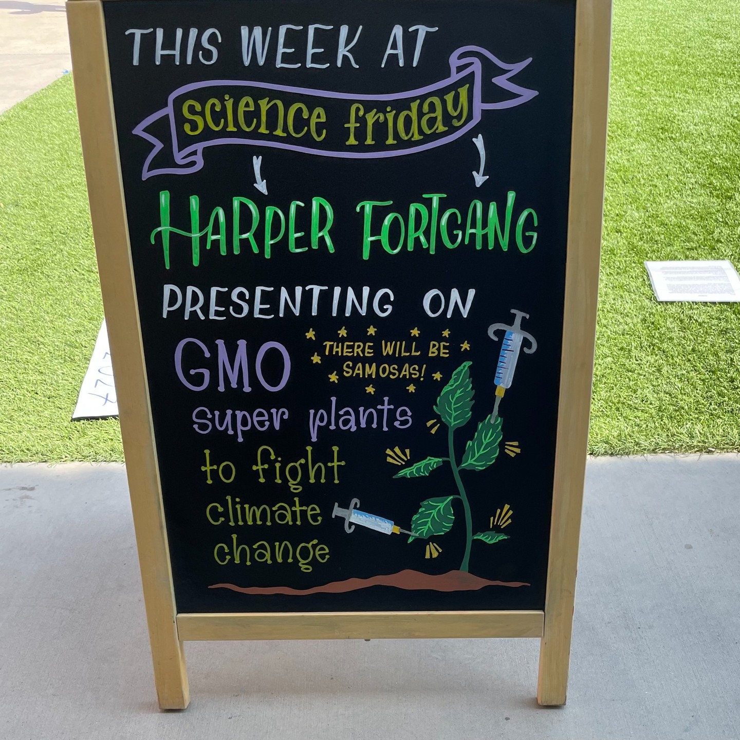 Team leader, Harper, recently presented exciting research about the gene that controls Super Plant root systems at Nueva's weekly Science Friday! She discussed new innovations from the Salk Institute's Harnessing Plants Initiative identifying a gene that affects root system depth and its implications to modify plants that can store more CO2, dramatically reducing emissions in our atmosphere 🌍
#projectsuperplants #superplants #thesalkinstitute #carbonsequestration #carboncapture