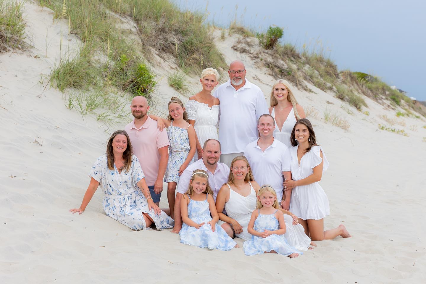 Today on the blog we’re sharing just how much we can accomplish in a 30 minute session. We love these short and sweet sessions… even for big groups! Our experience allows us to use time wisely and keep things moving which gets you back to vacation mode as quickly as possible! Give us a call to chat about your photo session needs and we will let you know if we think the 30 minute or 1 hour option would be best for you! #12thstreetportraits #obx #outerbanks #obxphotographer #corollaphotographer