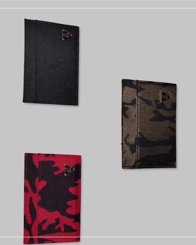 Mint Brand Nylon Ultra Slim Card Wallet – Olive, Red