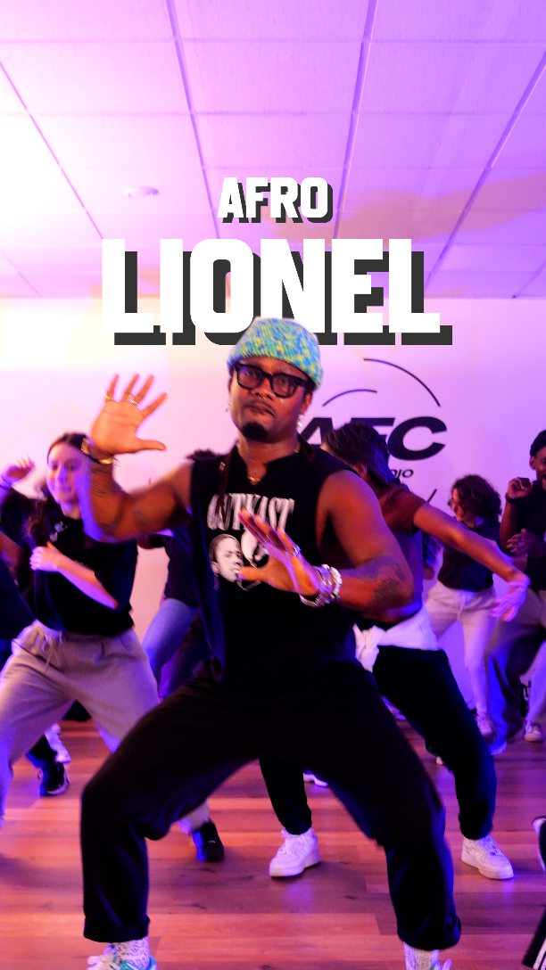 COURS DE AFRO AVEC LIONEL ☀️
27 Mars à 19h 💥
Fun, énergie et bonne vibe!
AEC DANCE STUDIO
2 PLACE RUTEBEUF, PARIS 12
(1 min a pied de Gare de Lyon)
Inscriptions: aecdancestudio.com
#afrodanse #afroparis #afro #danceclass #danceparis