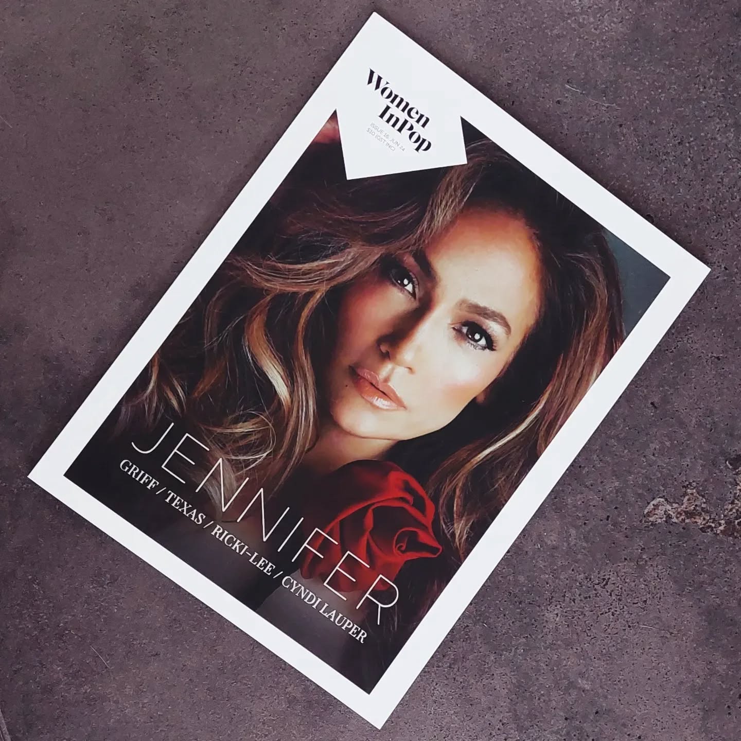 @jlo, every venture, every hot step, every performance, and every song had to first align with her vast, eternally romantic heart.
- total babe after my own ❤️
Issue#16 @womeninpop is circulating and full of icons - including a deliciously fabulous piece on @cyndilauper by @pelicanladycake.
#womeninpop #jlo #romancelandia #romance #priscillaoliveras #jennyfromtheblock #imreal
#glad #letsgetloud #lovedontcostathing #womeninbusiness #musicmagazine #pop #bmg #nuyoricanproductions