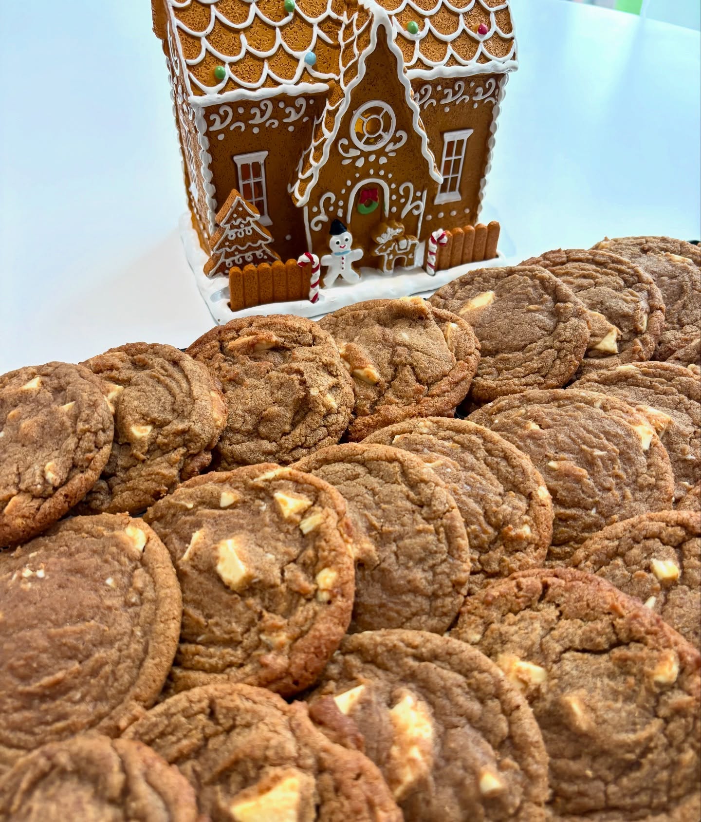 Last call for Christmas cookie orders 🚨🍪
We’ve adjusted our delivery times to make sure your festive treats arrive in time for the big day. But there’s just over 24 hours left—place your orders by 8 p.m. tomorrow, 17th of December, to guarantee delivery before Christmas. 🎄
Don’t miss out on bringing a little extra sweetness to your holiday celebrations, or even to a loved one. Let the countdown (and cookie cravings) begin!
#ChristmasCookies #FestiveFlavors #LastCall #HolidayCountdown #CWLcookies #CookiedWithLove