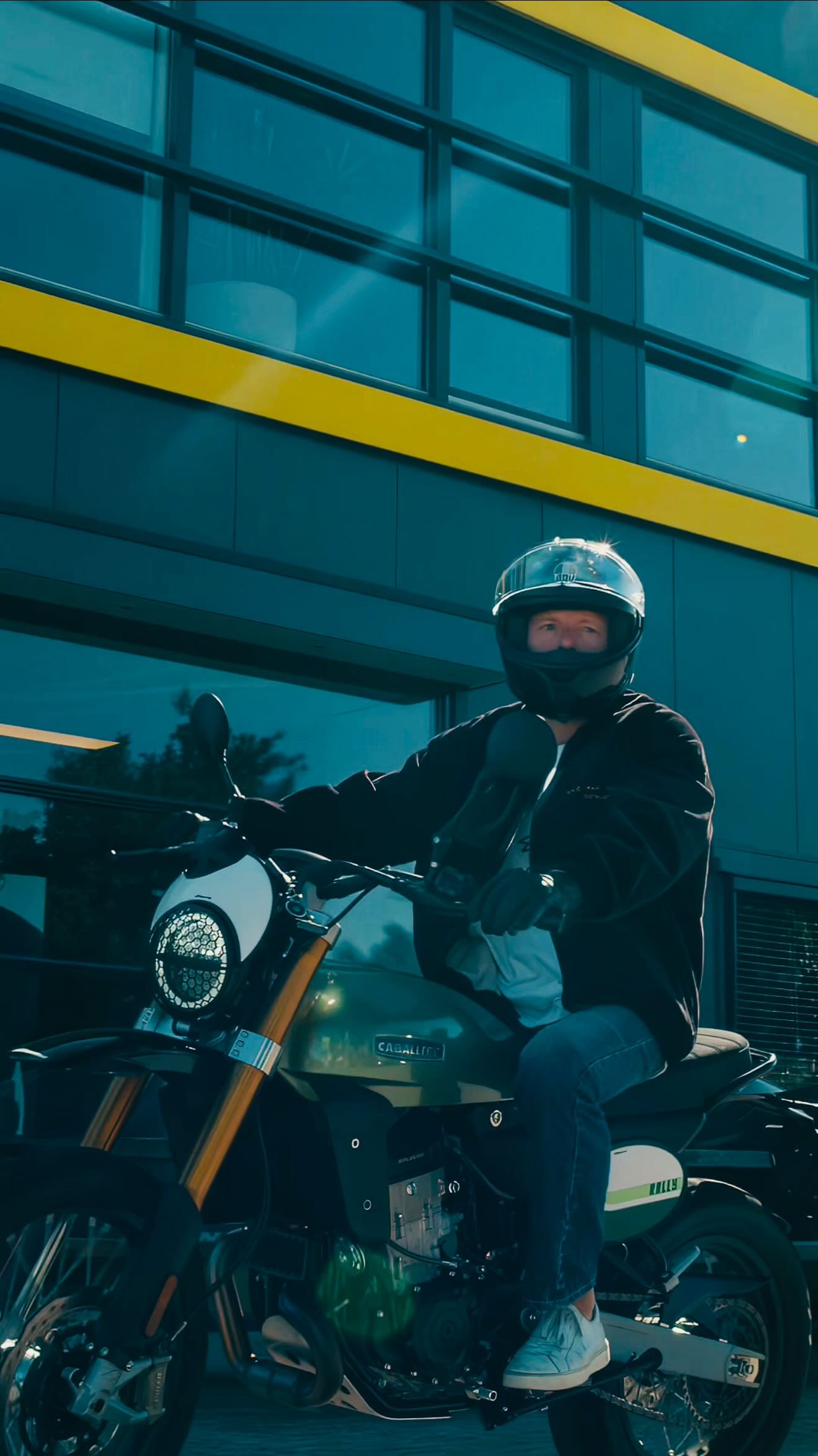 Ride hard. Fly high.
It’s a vibe.
@caballerofanticmotor
@fanticmotornl
@fanticmotor
#makeitfun
🎥 @propped_media & @edwinhaighton