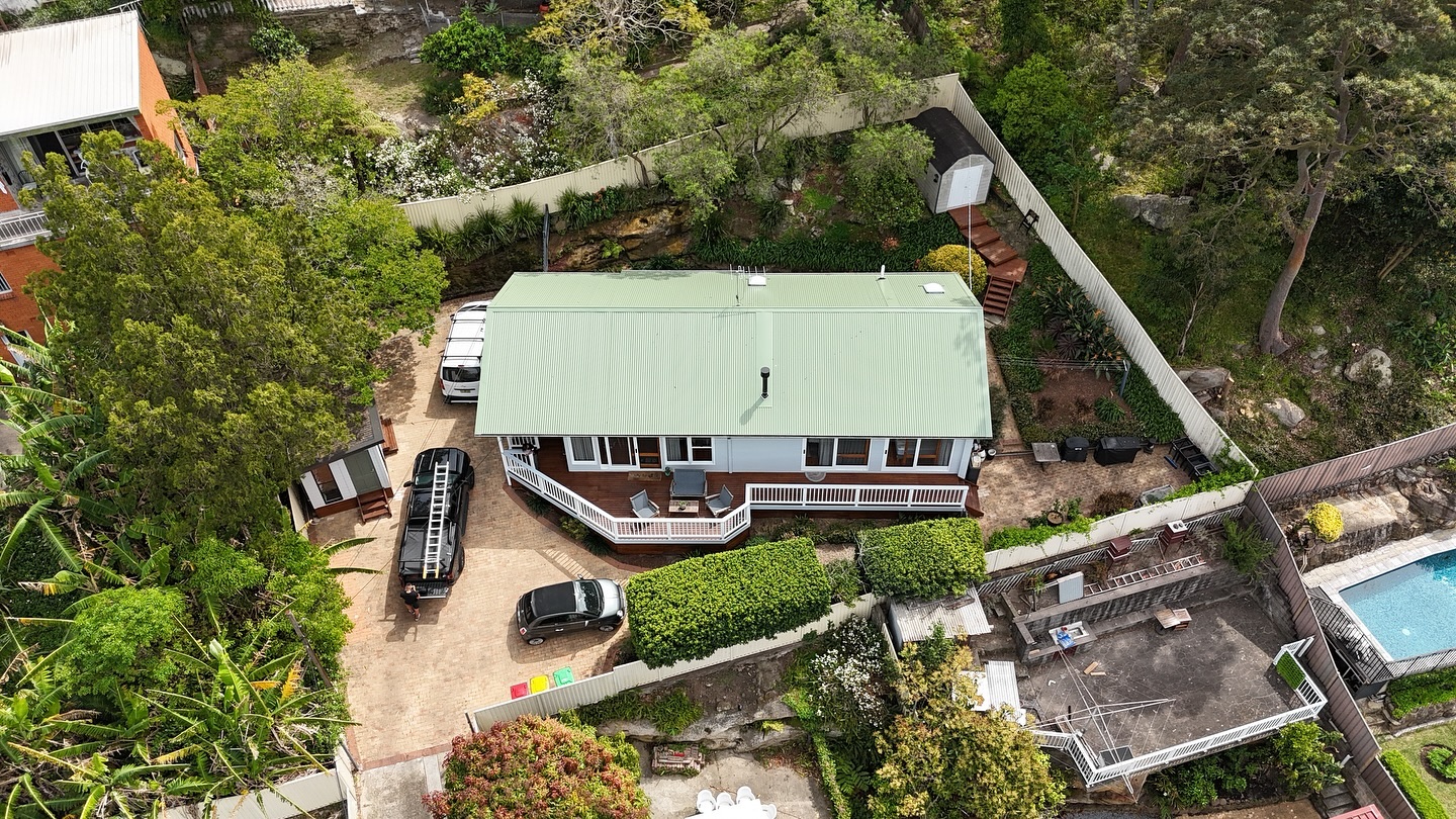 Canβt get enough of these amazing 360-degree drone photos from our recent roofing project! π π·