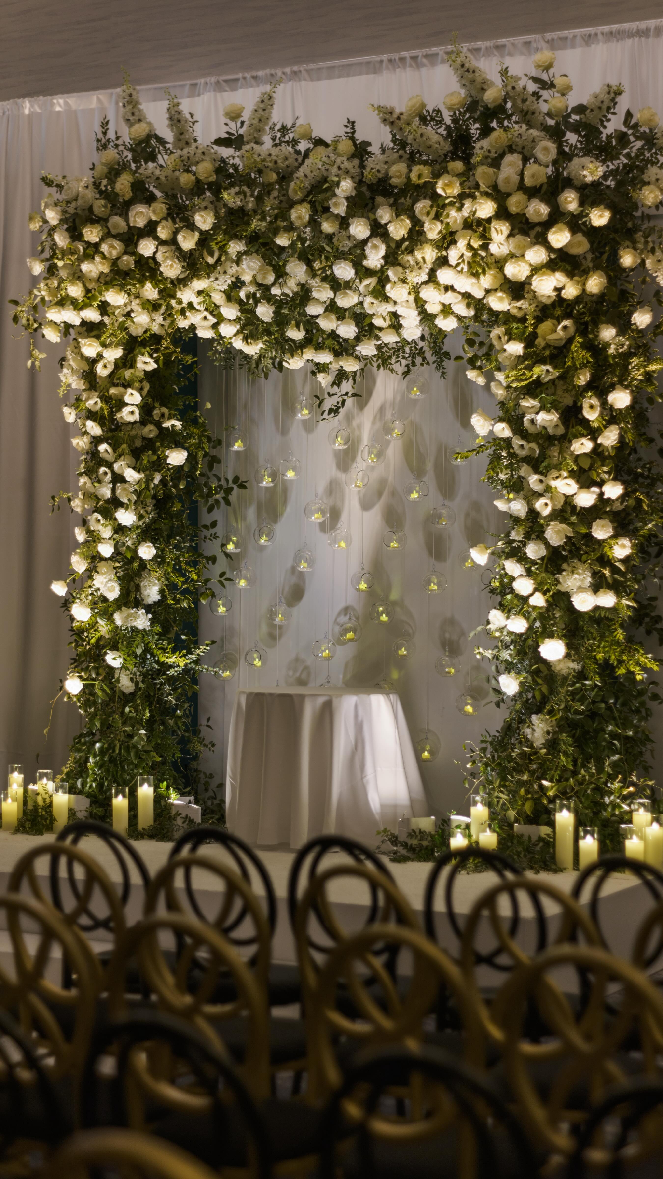 As we prepare for today’s wedding setup, we’re looking back at the bride’s sister’s celebration from 2022 ✨🥂🍾
It’s always special to be welcomed back by the same family, and we love seeing how two sisters can have completely different visions for their wedding day 🤍
Stay tuned for the results!
Design & Floral: @joemineocreative
Planning: @eventgrouppgh
Photography: @joeykennedyphoto
Rentals: @eventsourcerental @alloccasionspartyrental @eventioneers
Linens: @partymosaic
Venue: @Fairmontpittsburgh @Fairmonthotels
Lighting: @wallflowereventdesign
Videography: @postscript_weddingfilms
#weddingday #weddingdesigner #wedding