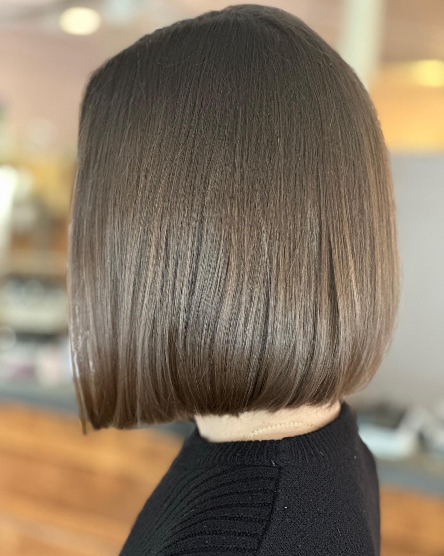 “I don’t showcase haircuts enough, but this was so much fun! Simple and sleek, but such a great transformation!” -Michelle
.
.
.
.
.
#bob #short #shorthair #shorthairgoals #hairgoals #goals #warren #warrensalon #warrenhair #warrenstylist #warrenri #discoverwarren #ananda #bliss #anandameansbliss #joy