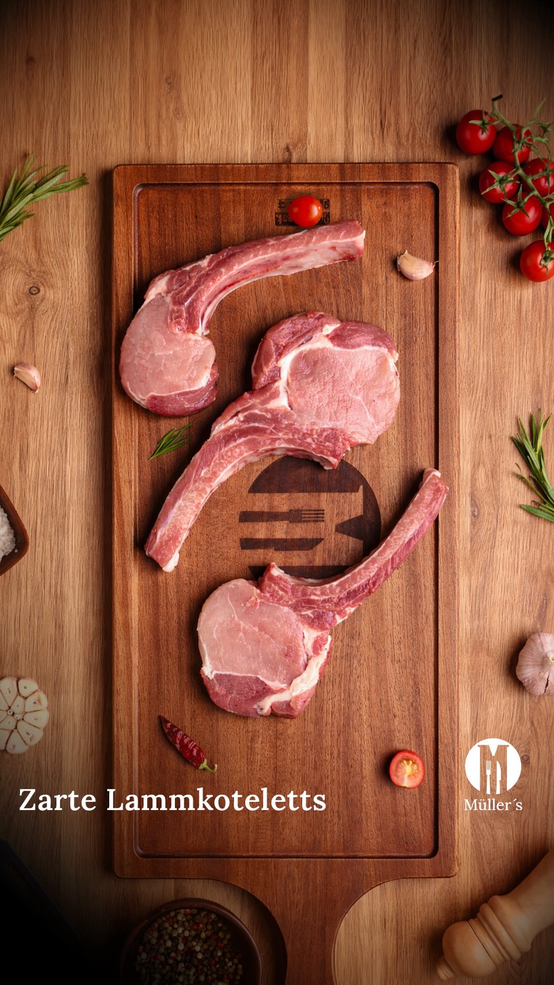 🔥Saftig. Rauchig. Unwiderstehlich🔥
Unsere Lammkoteletts vom Holzgrill, außen perfekt geröstet, innen zart & voller Geschmack.
Ein Bissen… und du willst mehr.🤤🥩
———-—-
#goslar #altstadtgoslar #steak #tapas #cocktail