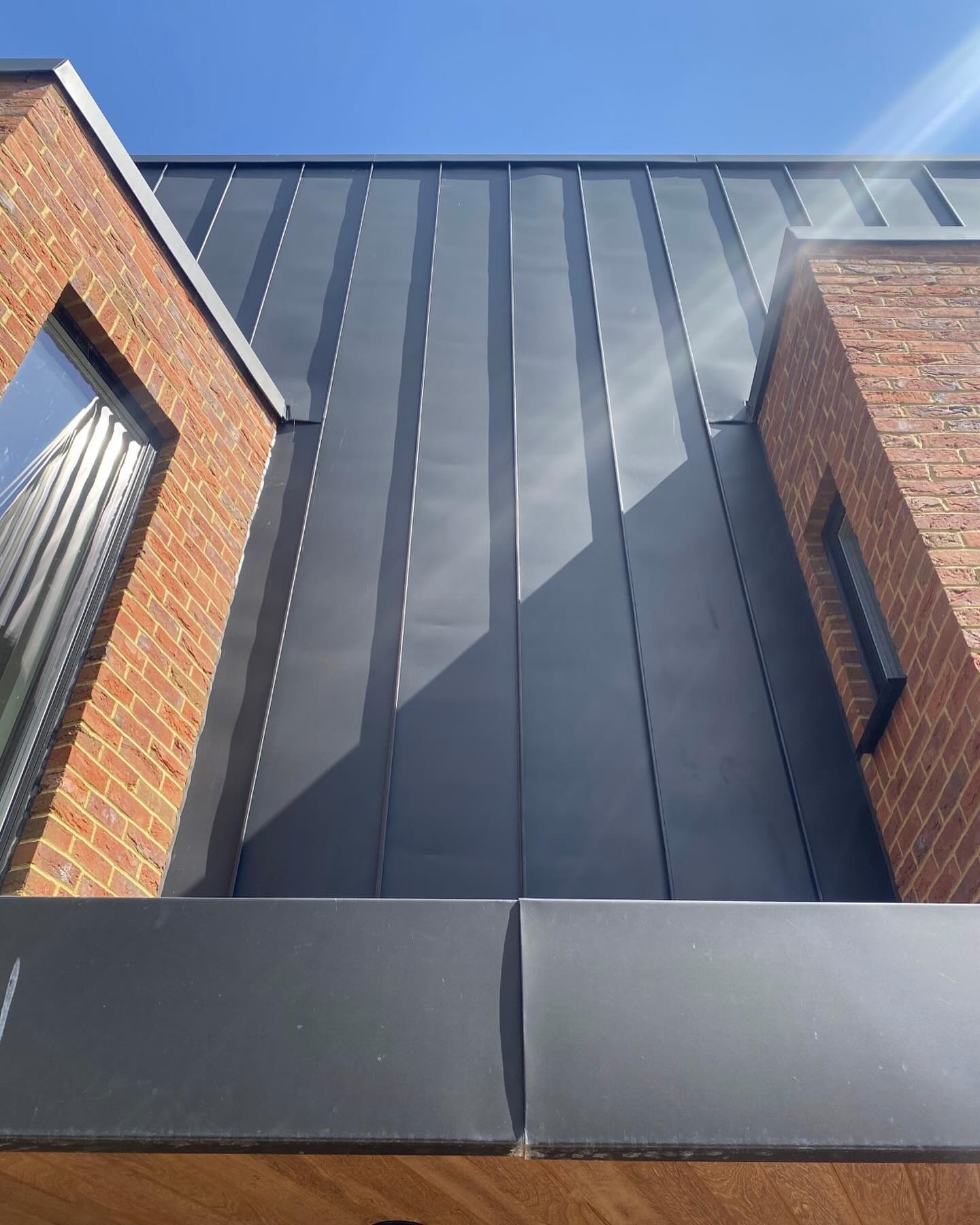 Stepping built form both horizontally and vertically provide the opportunity to frame views otherwise missed whilst maximising the amount of daylight experienced internally.
#architecture
#architect
#extensions
#design
#sketching
#planning