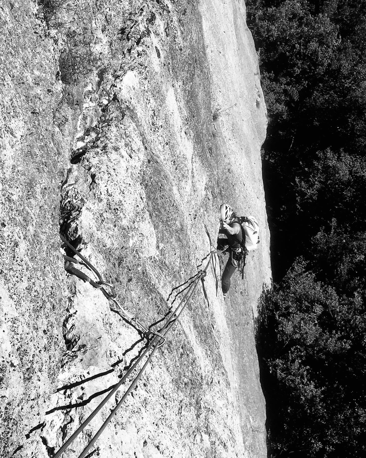 🧗♂️🧘🏻♂️ #lagomaggiorecanyoningmountainguide #climbing #live #life #follow #mountain #beautiful #best #amazing #nature #sunny #holiday #action #active #friend #water #happy #motivation #photography #smile #day