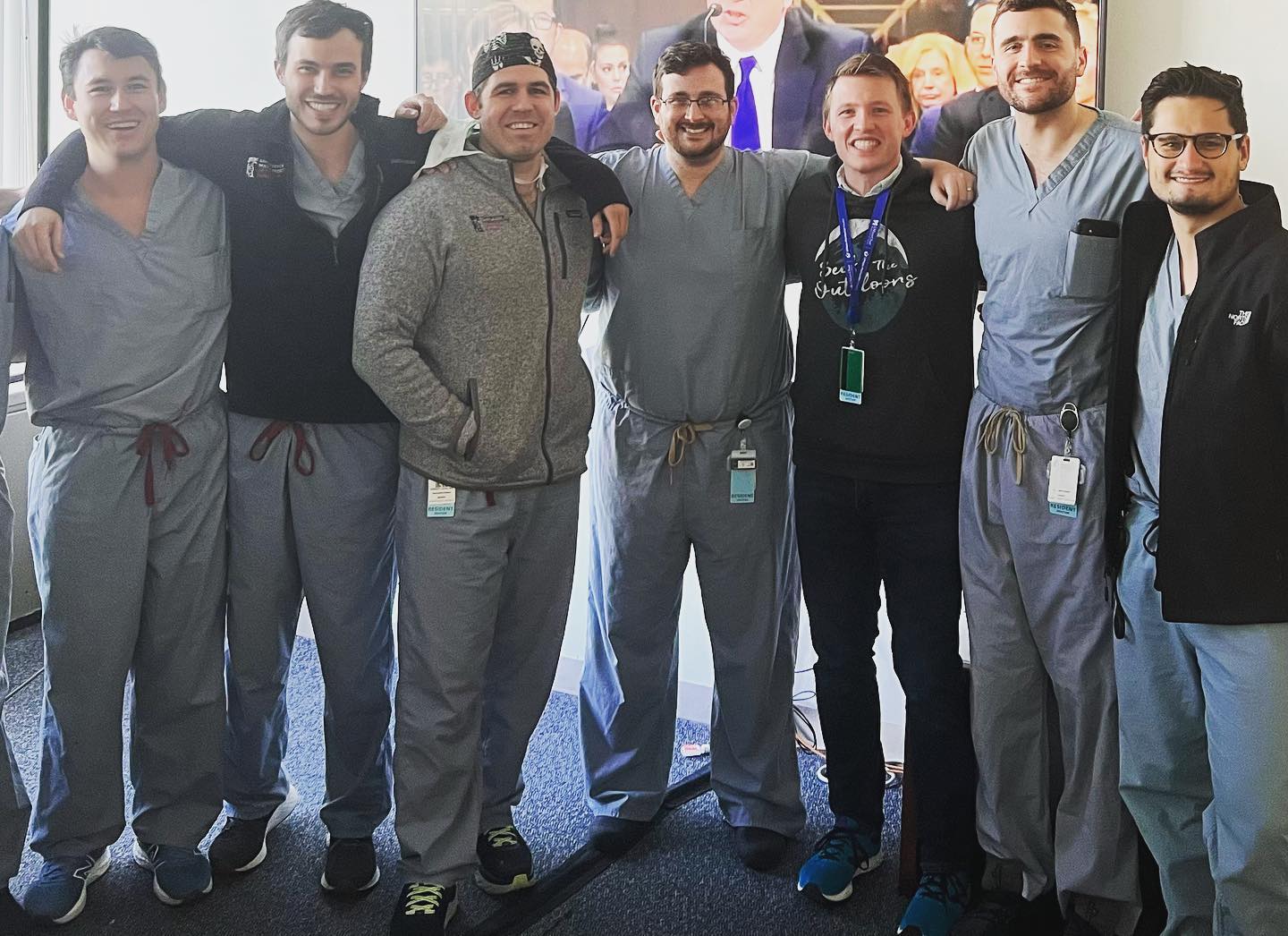 University team, block 2 crew!
.
.
#ortho #trauma #surgery #orthopedics #residency #orthopaedics #orthopaedicsurgery