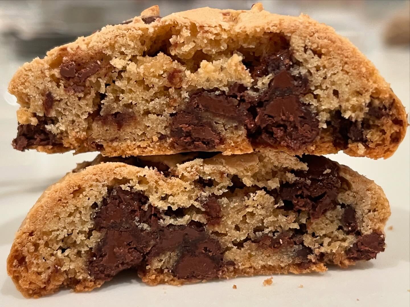 Another order for gluten free chocolate chip!!
#glutenfree #chocolatechip #cookies #baker #baking #delicious