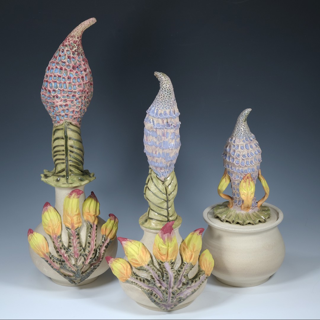 Summer Shop Refresh 🔥
July 12-14th
Featuring this series of Fire Foxglove two-part vessels.
Each a unique expression of the growth of the #foxglove flower
🎨Join my newsletter (link in bio)
to receive a special coupon and reminder on July 12th to visit my online shop for the summer sale.
#flora #floraldesign #ceramic #vase #vasearrangement #summersale #buyart #buyartfromartists