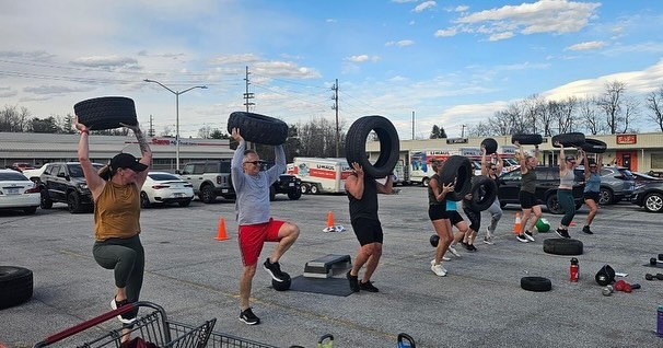 Looking for a change in your workout routine!?!? Come by and check out Klubhouse!! Our May calendar is posted and we love to welcome new faces! #fitnessmotivation #outsideworkout #fitness