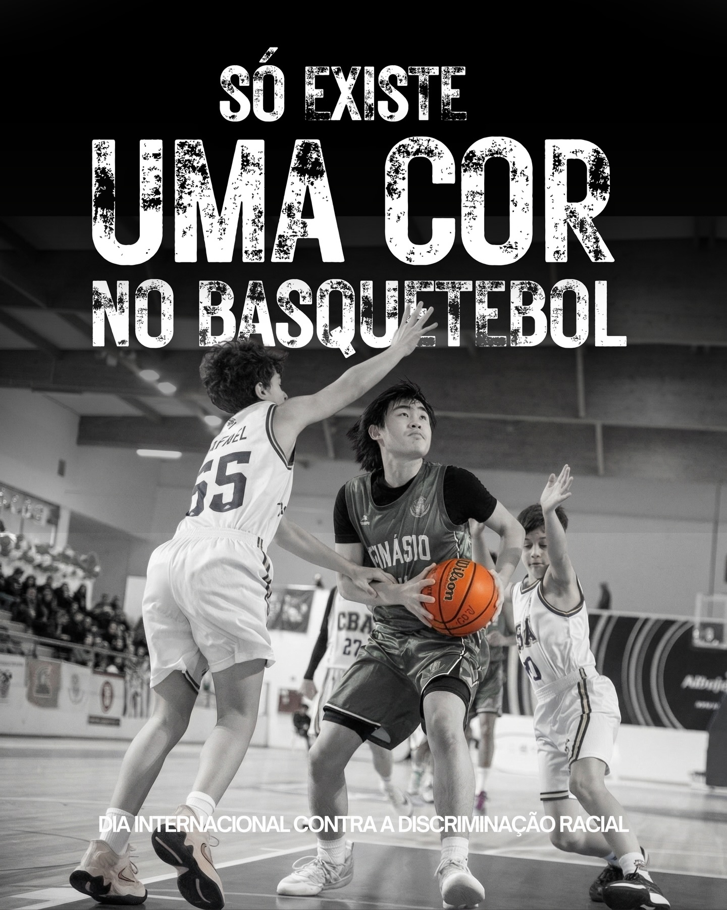 Hoje assinala-se o Dia Internacional para a Eliminação da Discriminação Racial.
Infelizmente, nem devia ser um tema — e a verdade é simples: tem de acabar!
O basquetebol é mais do que um jogo. É um espaço onde pessoas diferentes se unem com um objetivo comum. Onde o respeito, a equipa e o carácter falam mais alto do que qualquer diferença.
A mudança não acontece só nas palavras — acontece em cada um de nós, cada vez que entramos em campo.
Na forma como falamos. Na forma como respeitamos. Na forma como representamos o jogo.
Porque no final, todos jogamos com a mesma bola.
Discipline. Growth. Results.
#NoToRacism #RespectTheGame #BICAcademy #basketballcommunity