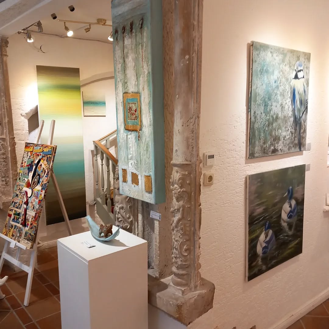 Jetzt Kunst...später wird hier noch musiziert...Aber erstmal die Kunst (-;
#art #painting #schnoor #bremen #Kunst #kunstgalerie