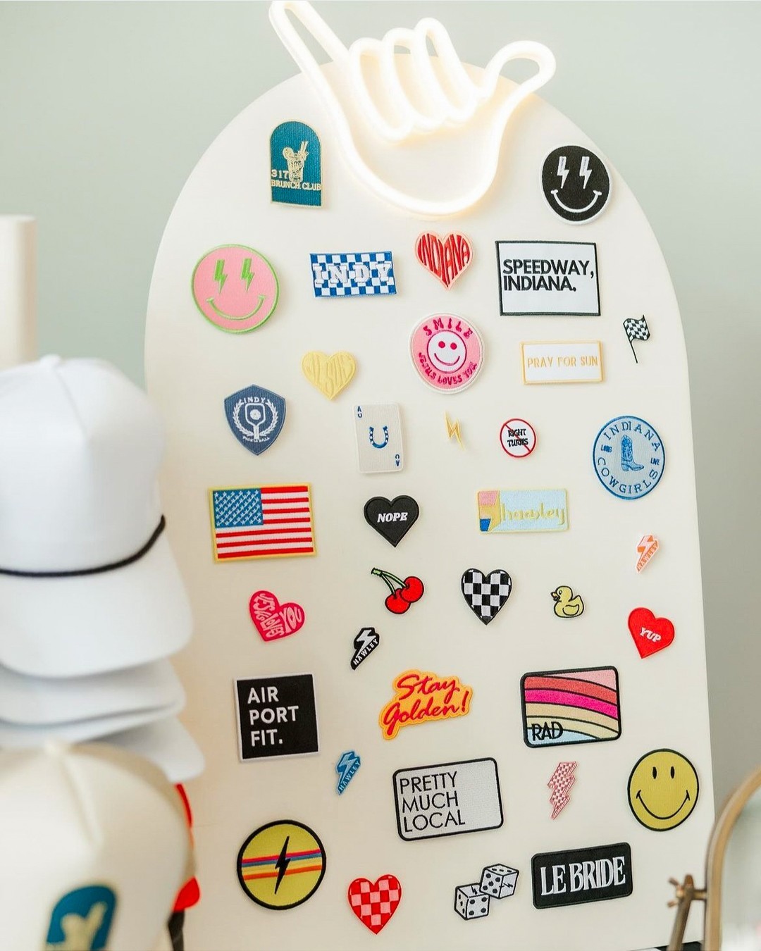 🚨 Pop-up Alert! 🚨 This Saturday, November 16th, from 12pm - 2pm, @hawleytruckers.indianapolis is bringing their custom trucker hats and beanies to @shopgoodneighbor! 🧢✨
Join us here in the Bottleworks District to personalize your new one-of-a-kind headwear and check out the latest styles in-store at Good Neighbor. Don’t miss this chance to customize your new favorite look!