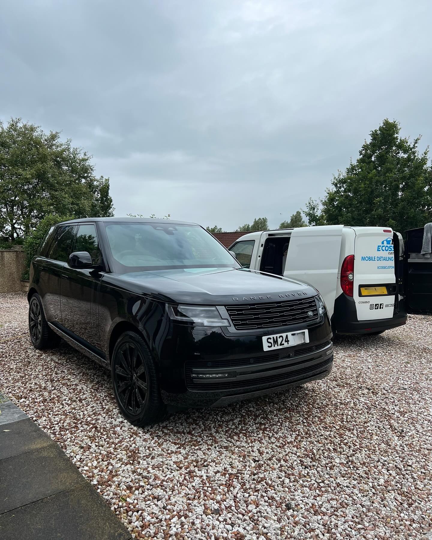 NEW MAINTENANCE VEHICLE 📸🚗
ecossecustoms.com
We are a fully mobile valeting & detailing company based in Linlithgow, West Lothian 📍
Contact our page directly for booking inquiries 📥