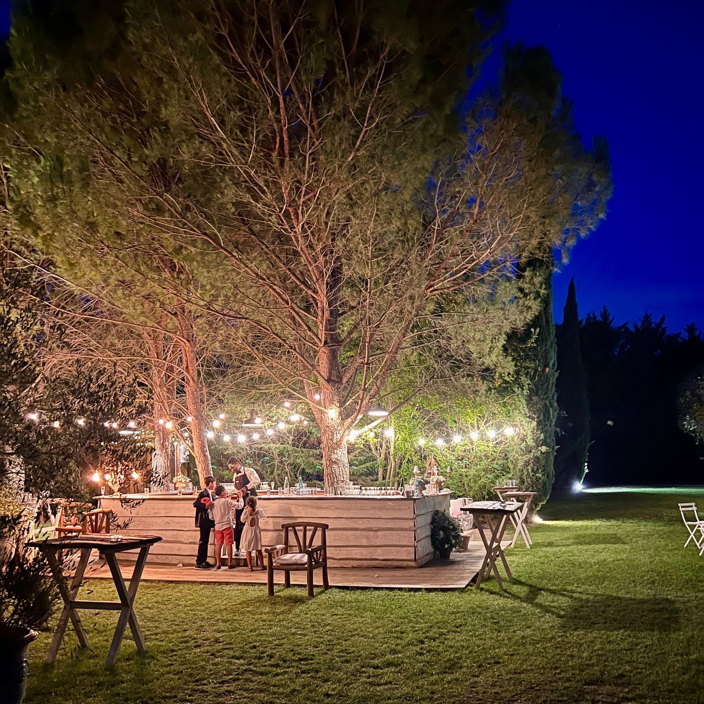 🏡 Un lieu chaleureux, élégant et pensé pour célébrer l’essentiel.
#DomaineDeReception #MariageVaucluse #LieuDeReceptionProvence