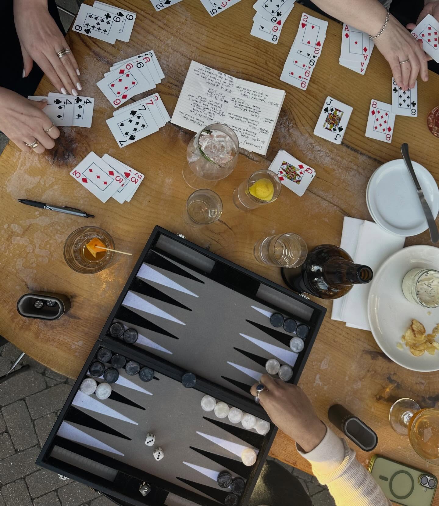 Stems & Skins is made for analog hangs. Bring a book to the bar, crack open a board game in the afternoon, shuffle a deck of cards, or just sit and talk for a while. No rush, no screens required. Just good wine and good company.