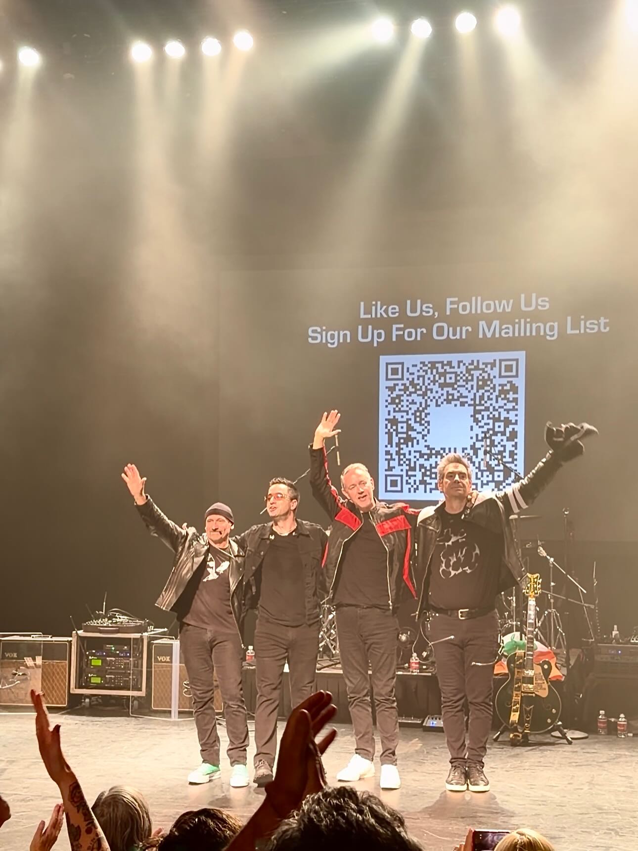 We had a FANTASTIC & SOLD OUT SHOW at the Live & Up Close Theatre at Sycuan Casino Resort in El Cajon, California, last night, and would like to thank everyone for coming out for Saint Patrick’s Day to see our show 🍀
Everyone in the theatre and at the casino was amazing and easy to work with, and the technical crew was A+, which we are extremely thankful for! 🙏
We can’t wait to be back! 😊
📷 Brian Celestino, Allie Soler, Brenda Mora, Vanessa Casas & Jorgen Ingmar
-
#u2 #u2tribute #u2tributeband #u2lavation #sycuancasino