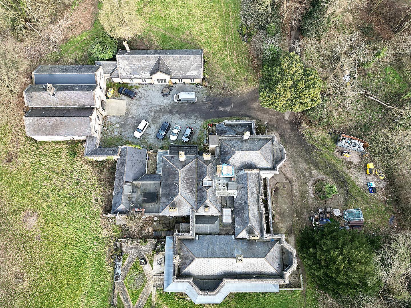 Gary and Anne had a great time using our drone in the beautiful Essex countryside last week!📷 We’re very excited to redevelop this Grade II listed building into residential apartments🏠 #stanesbyarchitecture #londonarchitects #redevelopment #dronephotography #countryside