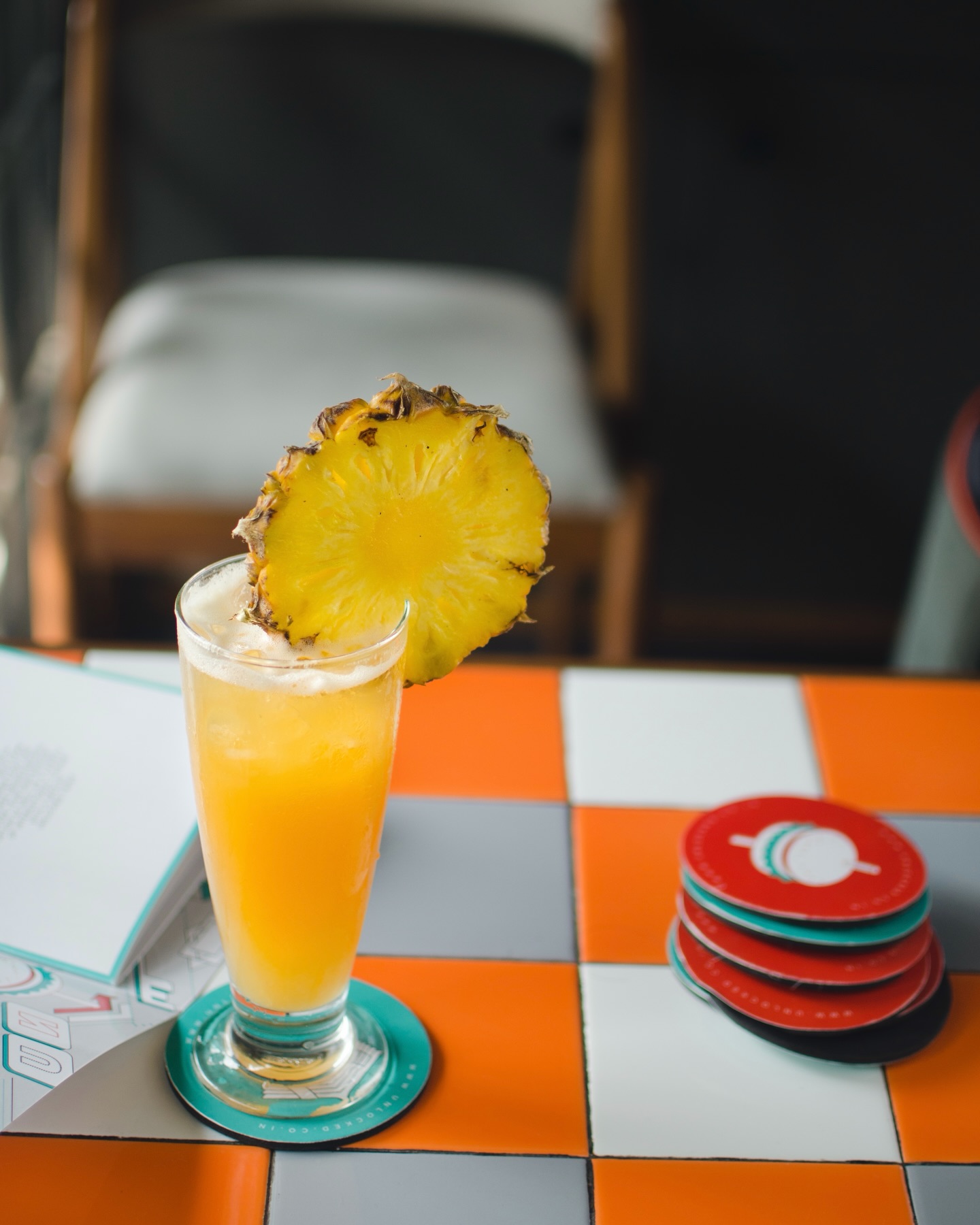 You donāt realise how good something is
until it becomes your default order.
This oneās been that drink lately. American Sunrise- summer in a glass.
(american sunrise mocktail, best drinks Ahmedabad, summer drinks, cafe drinks Ahmedabad, Unlocked Ahmedabad)
#SummerDrinks #AhmedabadEats #MocktailMood #Unlocked