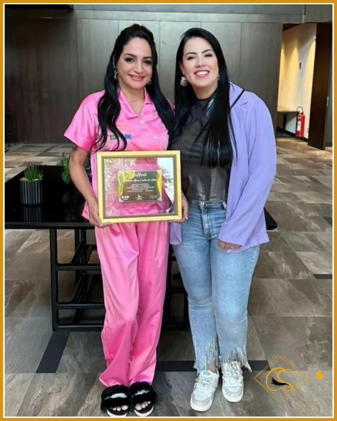 MASTER CLASS INTERNACIONAL
"Nada é tão nosso como os nossos objetivos".
Gratidão ao meu Deus por concretizar mais esse sonho em minha vida 🙏 é como sempre digo ELE é fiel para fazer infinitamente mais do que pedimos ou pensamos.
Obrigada Laís @laisbeauty__ por tanta entrega e conhecimento, foi uma experiência enriquecedora e transformadora, que Deus continue te usando como um canal de benção na vida de tantas pessoas.
Obrigado ao meu esposo por todo apoio e incentivo. Te amo ❤️
.
.
#master #lashdesigner #curso # #lashextensions #ciliososasco #lashes