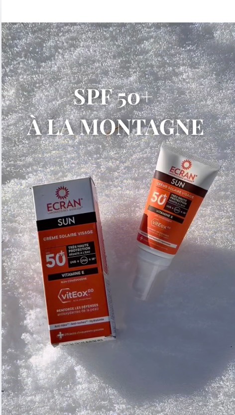 Qui a dit qu’on n’avait pas besoin de crème solaire au ski ? ❄️☀️
Neige + altitude = UV encore plus forts.
Le réflexe indispensable chaque jour : la crème solaire visage SPF 50+ ECRAN®
Protection maximale, texture agréable & zéro compromis.
🛒 Disponible dans toutes vos grandes surfaces