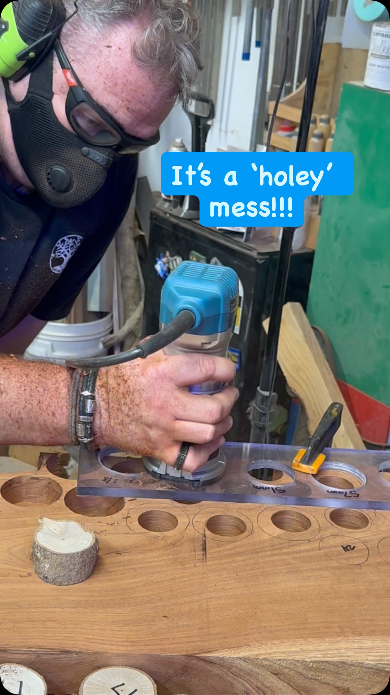Starting making the holes but my poor little Ryobi drill motor was really struggling with the hardness of this timber. I also did not have some forstner bits to match the dimensions I needed. So nothing like a hand made jig and my makita routers to the rescue! #router #furnituremaker #coffeetable #supportsmallbusiness #makersgunnamake