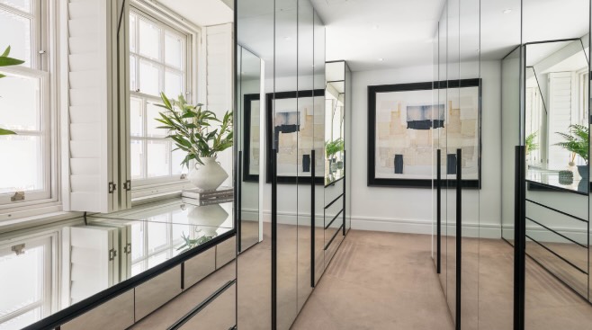 A sneak peak of this weeks install ✨👀
This one feels extra special… we’ve looked after this home and its interiors for the past 5 years for our clients’, so getting it ready to go on the market has been a bit of a bittersweet moment 🏡✨ A sad goodbye, but we’ve loved every second of bringing it to life one last time and dressing it ready for its next chapter.
Lots of exciting things are happening for us right now, and we can’t wait to start sharing more of it with you all — Happy weekend to you all 🤍