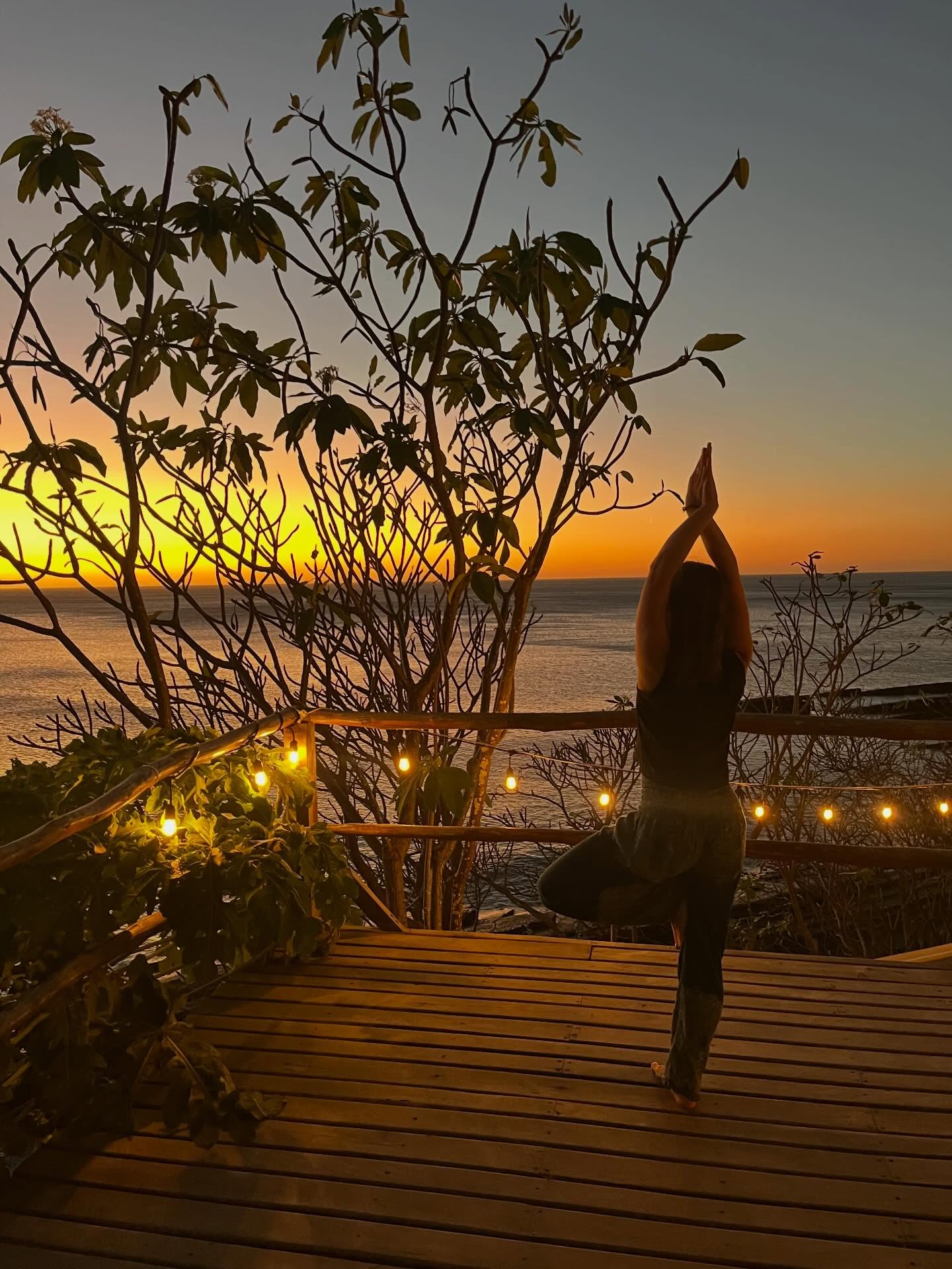 Happy start of spring 🌺
Upon reflection, I think one of the reasons I’m always chasing the sun… is simply to spend more of my day outside.
There’s a statistic I saw recently that said ; people in North America spend close to 90% of their time indoors (between buildings and vehicles). And honestly… we feel that.
Time outside doesn’t just feel good — it regulates us.
• supports circadian rhythm + deeper sleep
• boosts mood + serotonin
• reduces stress + nervous system load
• increases vitamin D + immune support
• reconnects us to something bigger than ourselves
And though we can and should spend lots of time outside in the winter too… it’s harder (at least for me)
So the return of light… the shift into spring… isn’t just seasonal — it’s physiological, emotional, energetic.
An invitation to step back into the world.
To soften the layers of winter.
To remember we belong to nature, not just inside of it.
Let’s flip the script a little — maybe not 90% outside (yet 😉), but more moments with fresh air, sunlight on skin, feet on the earth.
#mindfulmovement #springequinox #firstdayofspring #yogalife #yogatoronto