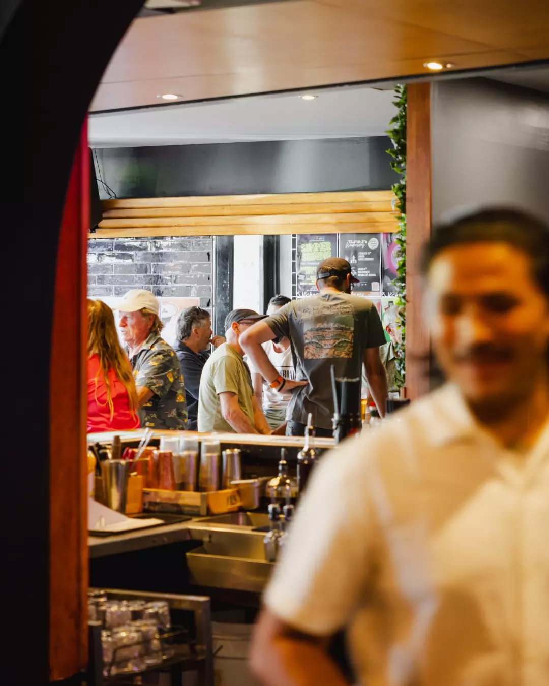 Sometimes the best nights aren't planned. From the first round of "what are we having?" to the last story of the night, we’ve got the table ready at Alchemy.
Tag the person who is always the last to arrive but the first to order a round 👇