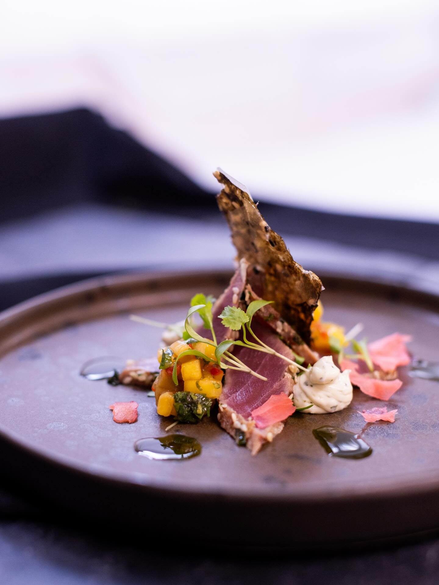 One of YPC signature starters!
Sesame and Coriander crusted Tuna Loin. Mango Salads. Wasabi Mayonnaise. Edamame Beans. Coriander Oil. Nori Crisp. 🍽️✨💜
📸 - @nikithorpe_photography
🐟 - @hodgsonfish
#crowdpleaser #wedding #weddingreception #marqueewedding #weddingstarter