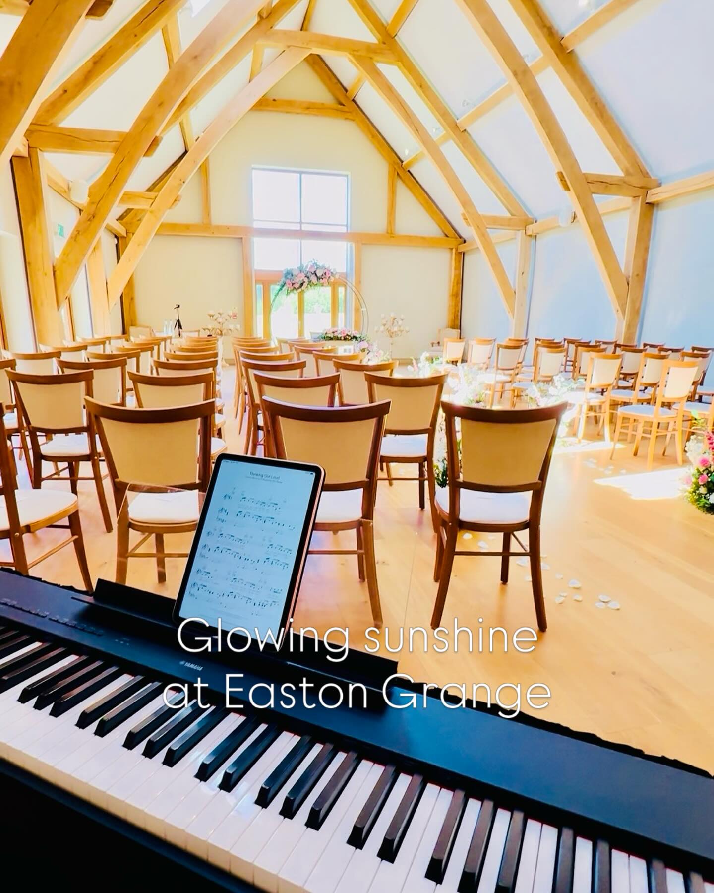 Glorious Sunshine Weddings…
Despite complaints of typical British inclement weather, it is fantastic to play at venues that positively glow when the sun is shining - all the better to have live music accompany these happy moments & celebrations of a couple’s love.
Venue @eastongrange
www.daniellaw.co.uk (Link in Bio)
#suffolkwedding #2026wedding #2027wedding #ipswich #suffolk