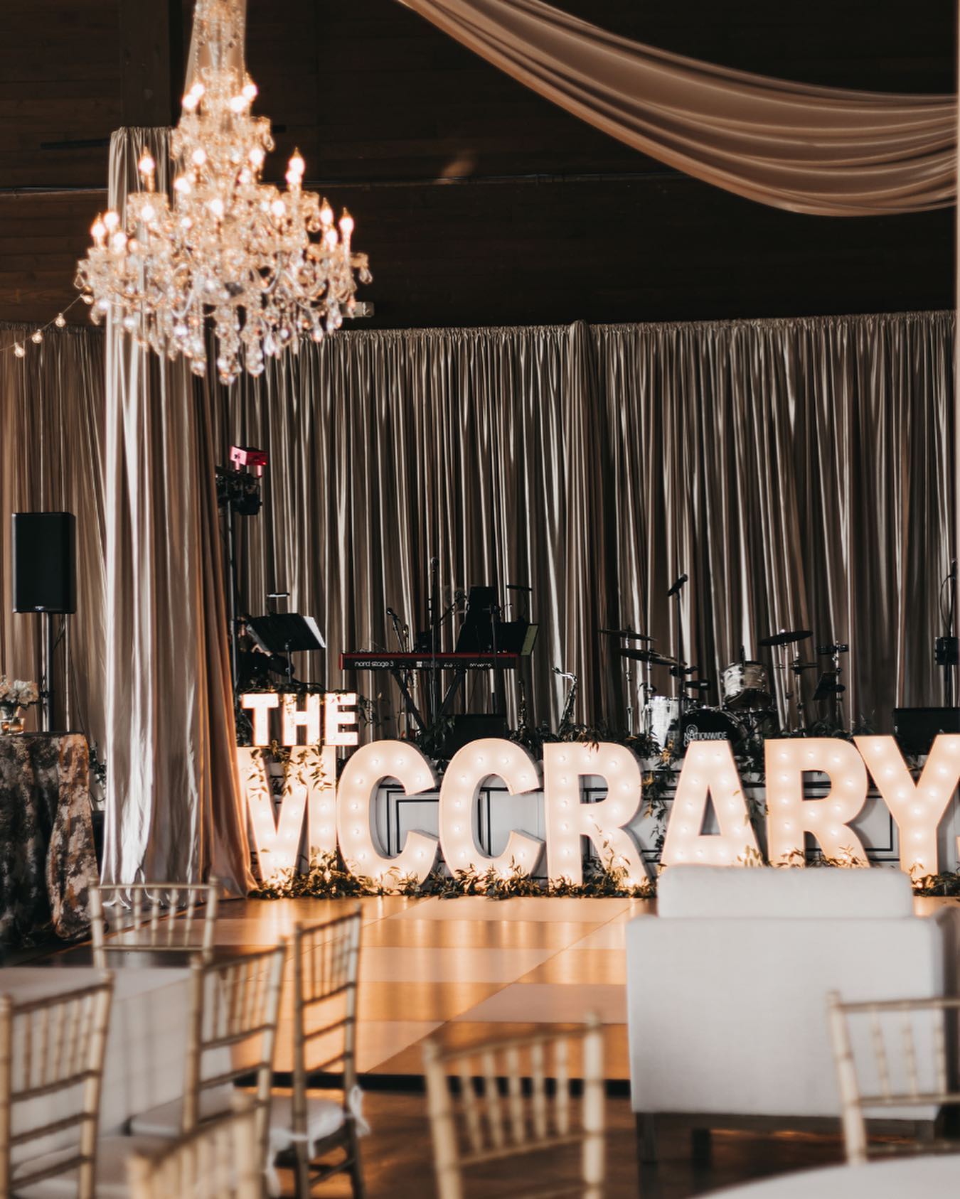 After a lot of preparation, the McCrary wedding was a huge success thanks to the phenomenal group that helped us pull all of the elements together :
.
Planner: @weddingsbyep
Photography: @m_graceo
Florals: @inbloomhsv
Catering: @thestandardhsv
Videography: @chandersmithfilms
Band: @nationwidecoveragemusic
Cake: @angie.bakes.cakes
Photo booth: @sighphotobooth
Marquee Letters: @alphalithsv
Draping & Rentals: @shindigsandsuch
Cold spark: @gqlightmosphere
Stationery: @saltandpaperie
MUA: @nancyfinneganmua
Hair: @bridal_hair_huntsville
Bridal: @birchonmain
Bridesmaids: @shoprevelry
Suits: @menswearhouse
Transportation: @coatscars
Hotel: @106.jefferson
.
.
.
#roundhousehuntsville
#luxurywedding #alabamaweddingplanner #brideandgroom #weddingstyle #weddinginspiration #nashvillebride #nashvillewedding
