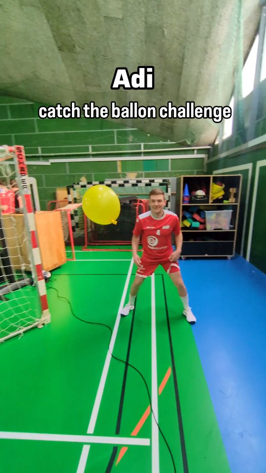 catch the balloon challenge 🎈
#challenge #handball #handballschweiz #TVSolothurn #solothurn @handballconnect_official @handballhype_ch