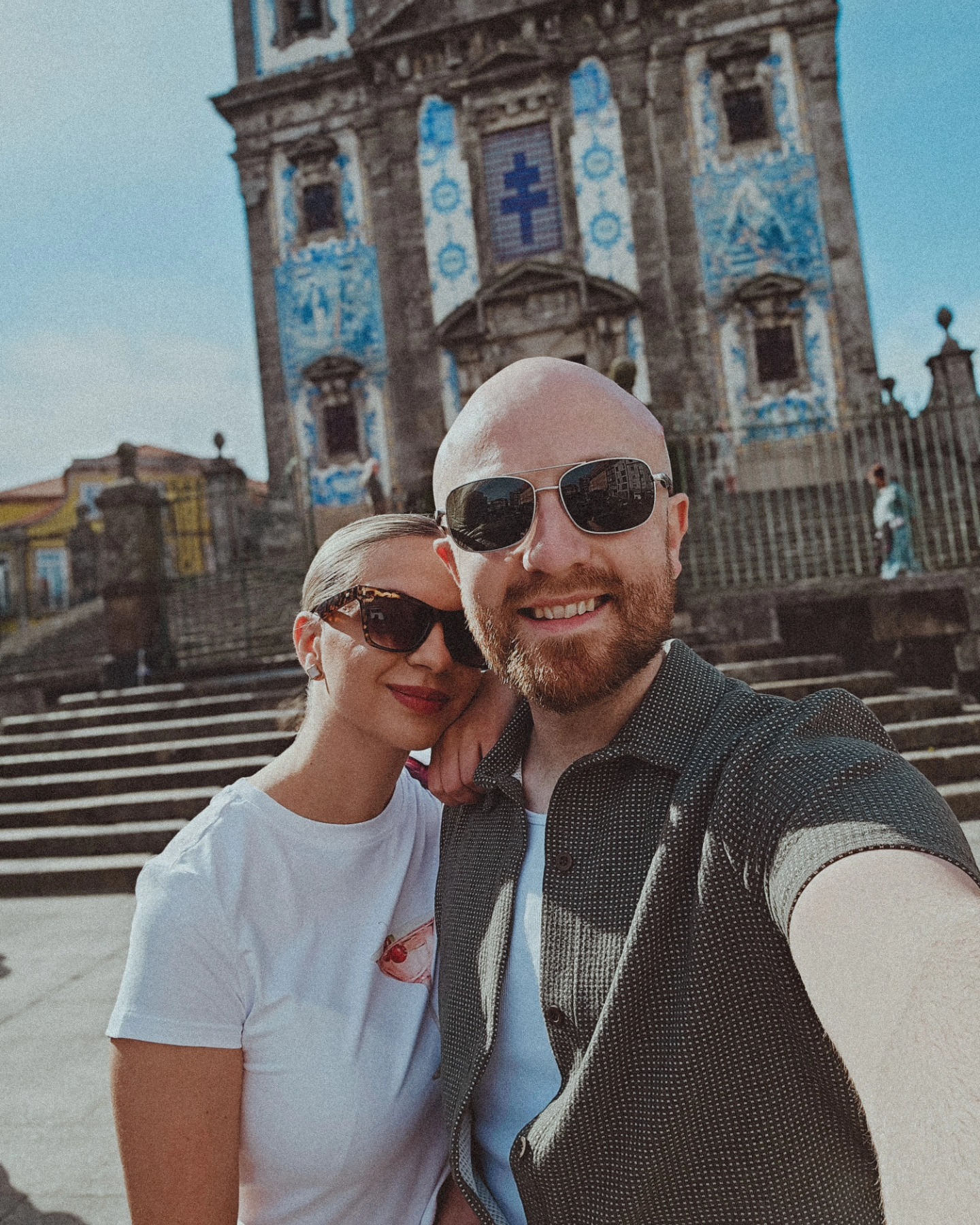 No peli cases and media carnets for once, but plenty of port, laughs and memories with this absolute gem 🥰 @emilykhan_ #visitporto #portugal #travel #sightseeing #holiday