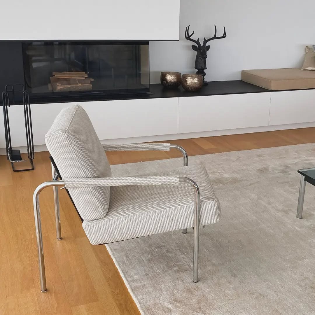 #montagram
Sessel Susanna von Zanotta mit einem Neubezug für Frau S. aus H.
#zanotta
#neubezug
#beigeinterior