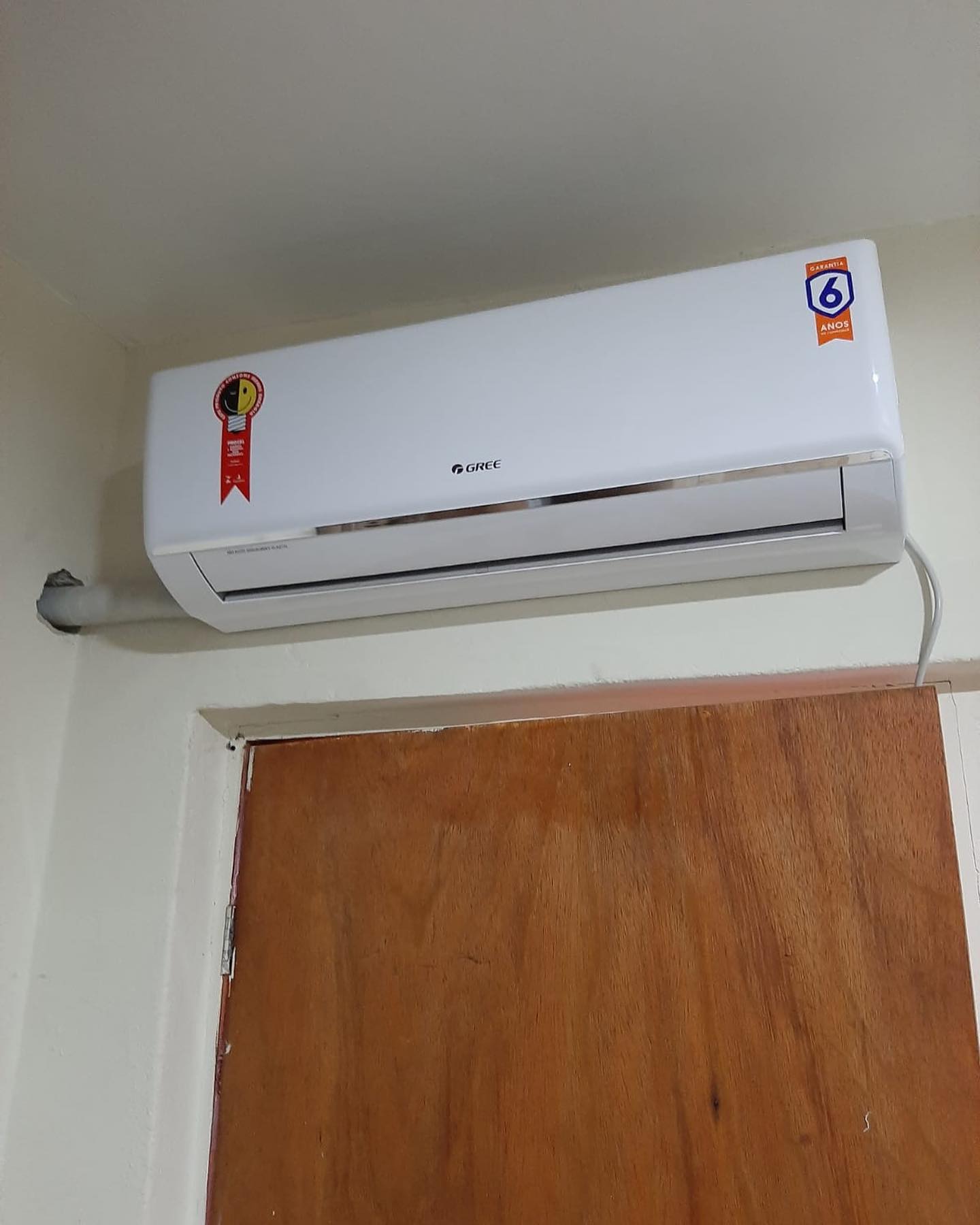 Feriadão foi de muito serviço por aqui ! Instalação de ar condicionado 12.0000btus . @greebrasil
CONFIRA NOSSA PROMOÇÃO !
(11) 95813-7562