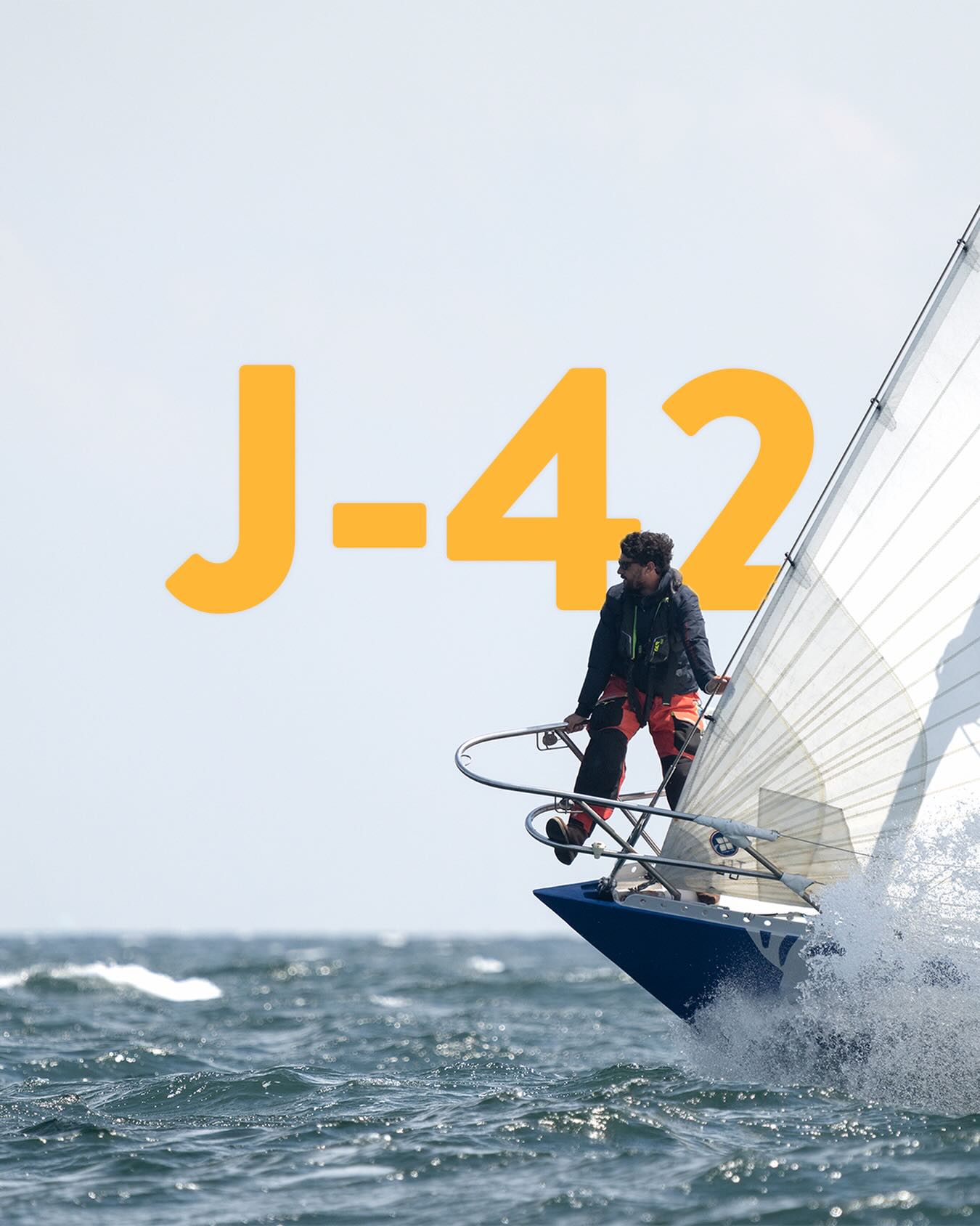 J-42 avant le Tour de Belle-Île ⛵
42… comme 42 milles nautiques : la distance du Grand Tour by Axa Passion, le parcours mythique qui fait le tour complet de l’île.
Dans 42 jours, des centaines d’équipages s’élanceront pour écrire leur propre aventure autour de l’île. Régate engagée pour les uns, défi personnel pour les autres, mais une certitude pour tous : chaque mille comptera.
Qui sera au départ ? 🔥
