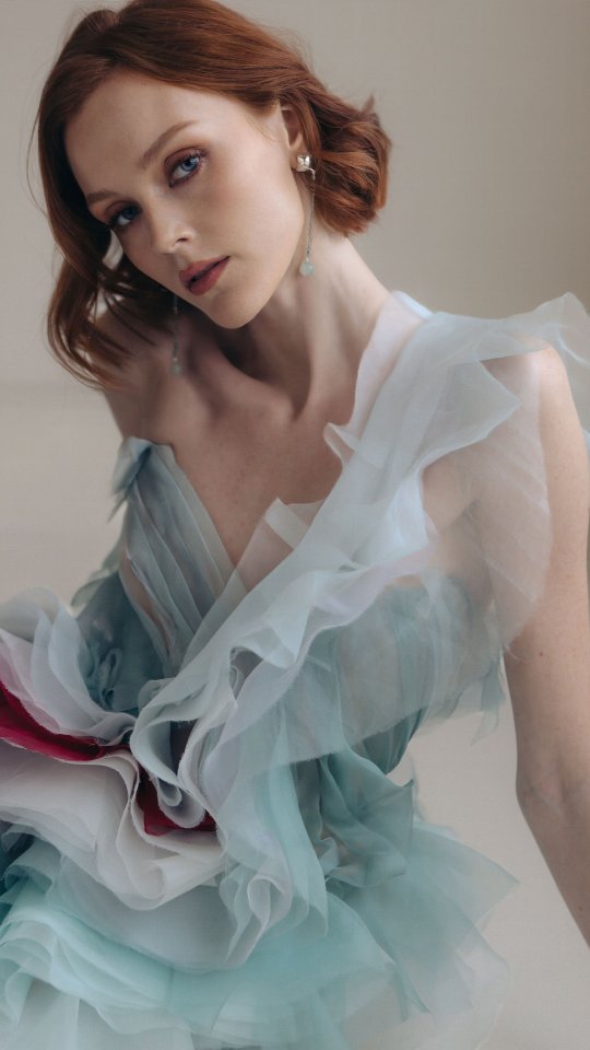 Mya — where structure meets softness.
One of OUMA’s most distinctive designs, sculpted with intention and finished with effortless fluidity. A piece that feels both modern and timeless, made for the bride who wants something quietly unforgettable.
Discover more on our website.
#OUMABridal #OUMAAtelier #ModernBride #ModernCouture #luxurydesign