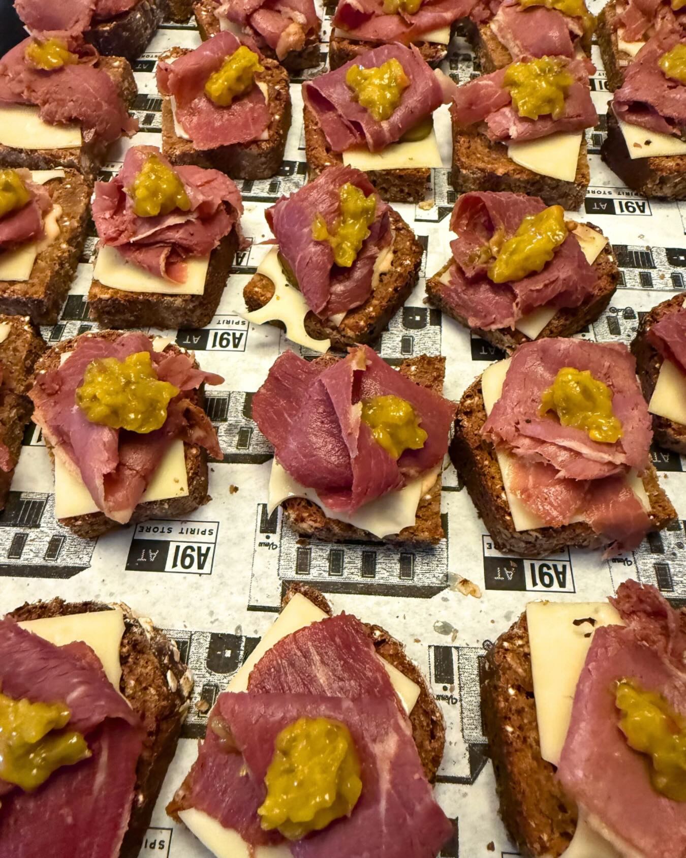 Our Pastrami Canapés are small bites with big flavour🔥
Layered with rich cheese, tender slices, and a punchy mustard kick—perfect little flavour bombs for any event
#a91streetfood #a91 #a91catering #cateringdundalk #cateringlouth