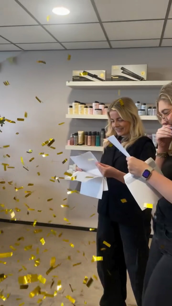 WAUW WAUW WAUW!
2 nominaties in de Categorie Pers!!!!
Zo zo zo trots π
3 jaar op rij, zijn wij erbij! ππ