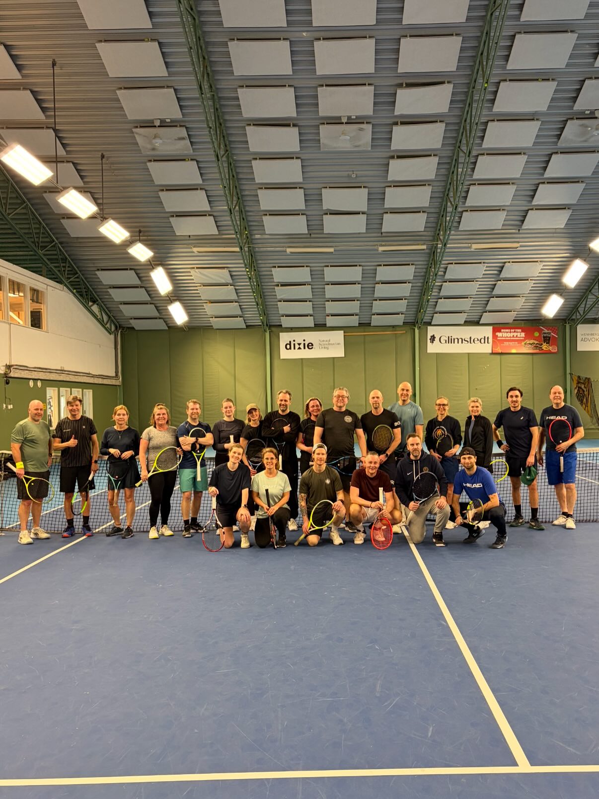 Härlig energi med 20 spelare på dagens frukosttennis för partners! 🙌🎾
Tack @linneaochnello för god frukost! 😋 🙌
Nyfiken att veta mer, kontakta Patrik.larsson@ktk.nu🤝