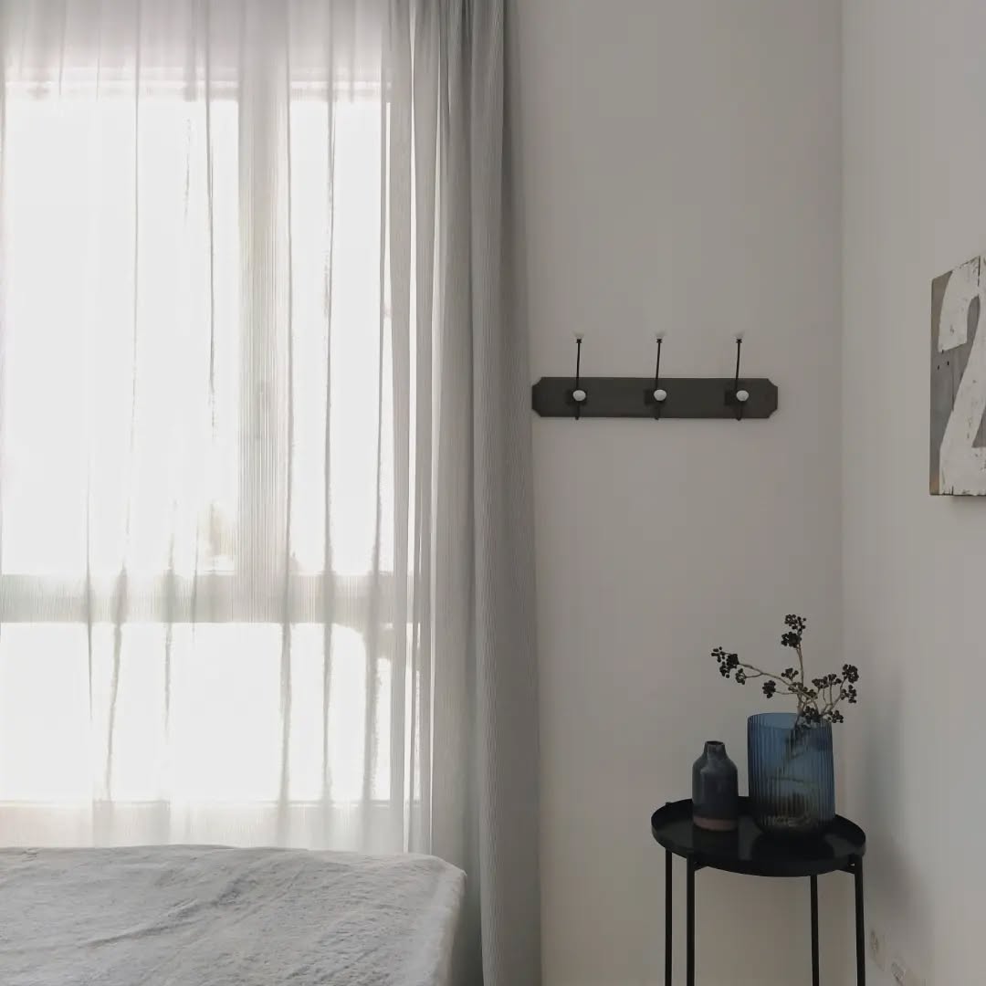 Kundenauftrag im Familienzuhause von Familie B. aus R.
Was kennt ihr für Namen, wenns um Vorhänge geht?
Beschattung
Zugvorhang
Rideau
Gardinen
Store
...?
#vorhängenachmass
#kundenauftrag
#textiles