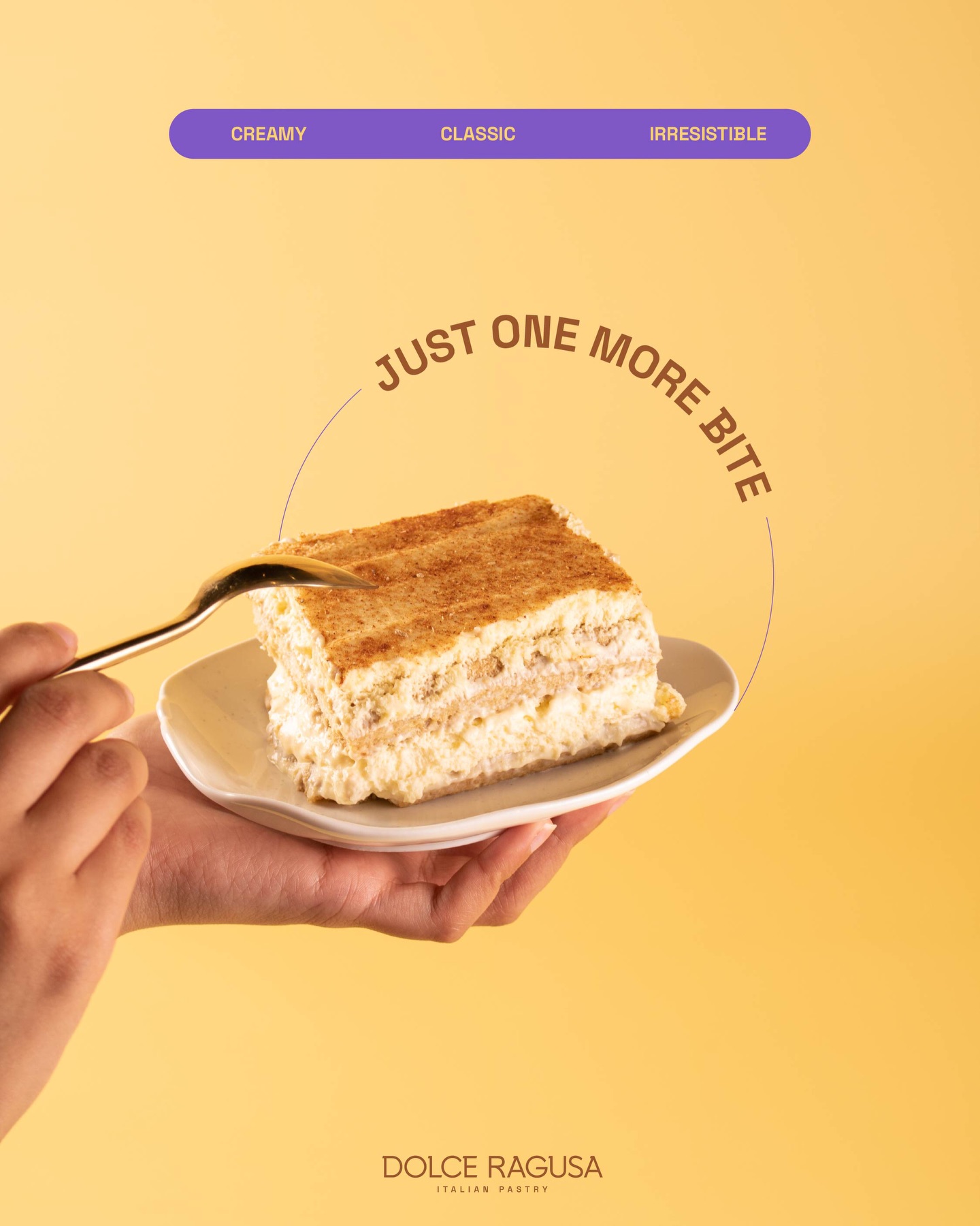 بس كم لقمة زيادة... ومنها تبدأ الحكاية
كريمية، خفيفة، وصعب توقف عندها.
اطلب تيراميسو بالنكهة السعودية الآن💜
Just one more bite... that’s how it always starts.
Creamy, soft, and hard to stop.
Order Saudi tiramisu now 💜