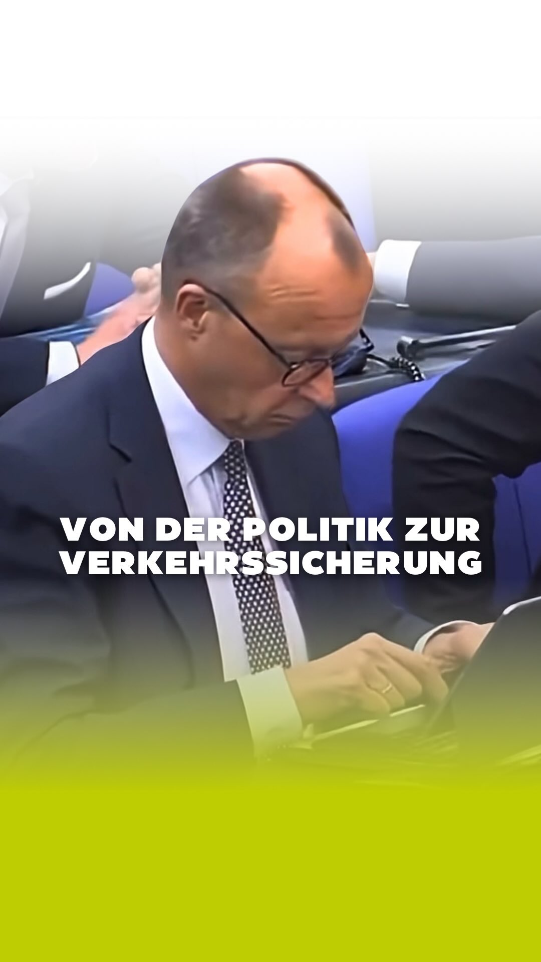 Man(n) muss Prioritäten setzen! 😜 Wenn man sich zwischendurch mal mit wirklich sinnvollen Projekten beschäftigen will, landet man eben bei uns auf dem Google-Business-Eintrag.
Wir nehmen die Politik heute mal mit einem Augenzwinkern auf die Schippe. Denn während woanders noch debattiert wird, sichern wir in Frankfurt und in der Umgebung schon ab.
Lust auf einen guten Mix aus Humor und Verkehrssicherungswissen? Dann folge uns! Du wirst es nicht bereuen. 🤣
Baustellenhumor
Handwerker
Verkehrssicherung
Frankfurt Rhein-Main-Gebiet Hochtaunuskreis
Main-Kinzig-Kreis
Main-Taunus-Kreis
